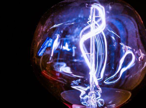 Descoperire menită să revoluţioneze reţelele electrice